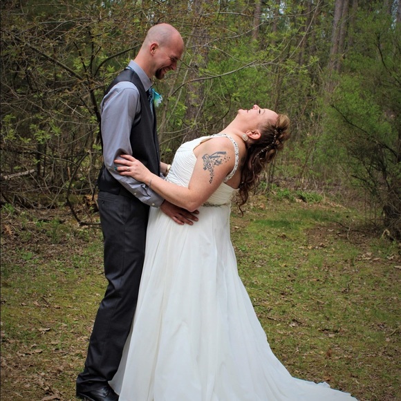 Meet your Posher, Jen - Picture 4 of 8